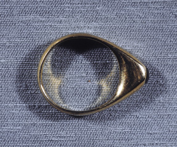Stirrup-Type Ring