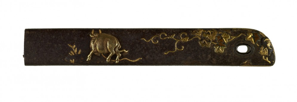 Kozuka with Ox and Ivy