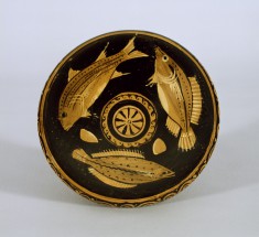 Red-Figure Fish Plate