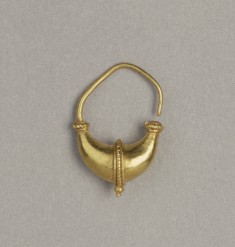 Gold Boat Earring