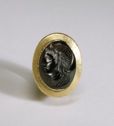 Ring with Dionysus