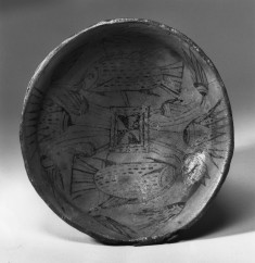 Bowl with Fish and Lotuses