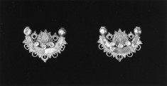 Earring with a Bust of the Virgin