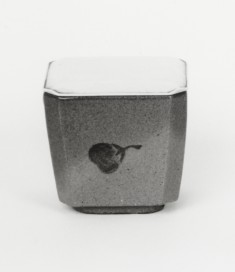 Tea Caddy with Ivory Lid
