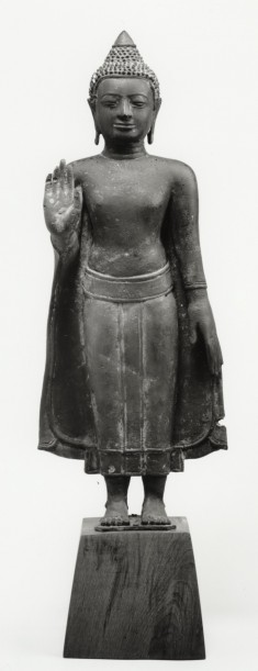 Standing Buddha in "Abhayamudra"