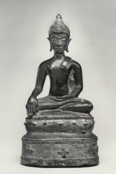 Seated Buddha in "Maravijaya"
