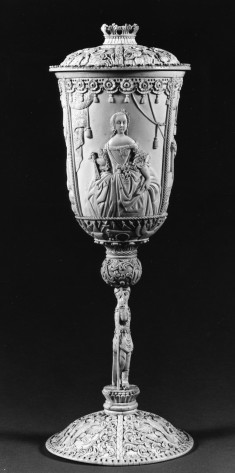 "Pokal" with Royal Portraits