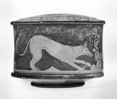 Pyxis with Decoration of Dog, Bull, and Griffin