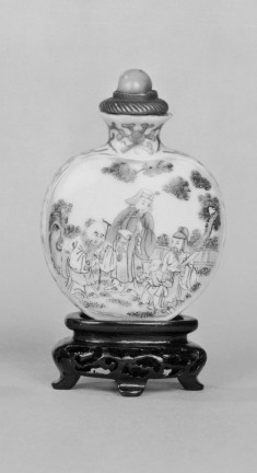 Snuff Bottle with Sages and Children