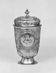 Covered Cup