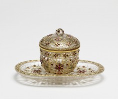 Container and Tray with Floral Pattern