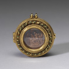 Locket with Christ's Entry into Jerusalem and Doubting Thomas