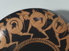 Kylix with Running Warriors