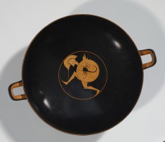 Red-Figure Kylix with Running Warriors