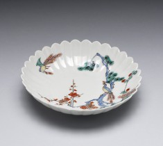 Dish with Kakiemon Enamels