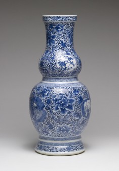 Double-Gourd-Shaped Vase