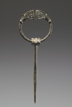 Penannular Brooch