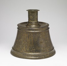 Drum-Shaped Candlestick