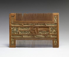 Comb