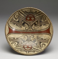 Pedestal Dish