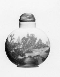 Snuff Bottle with Landscape