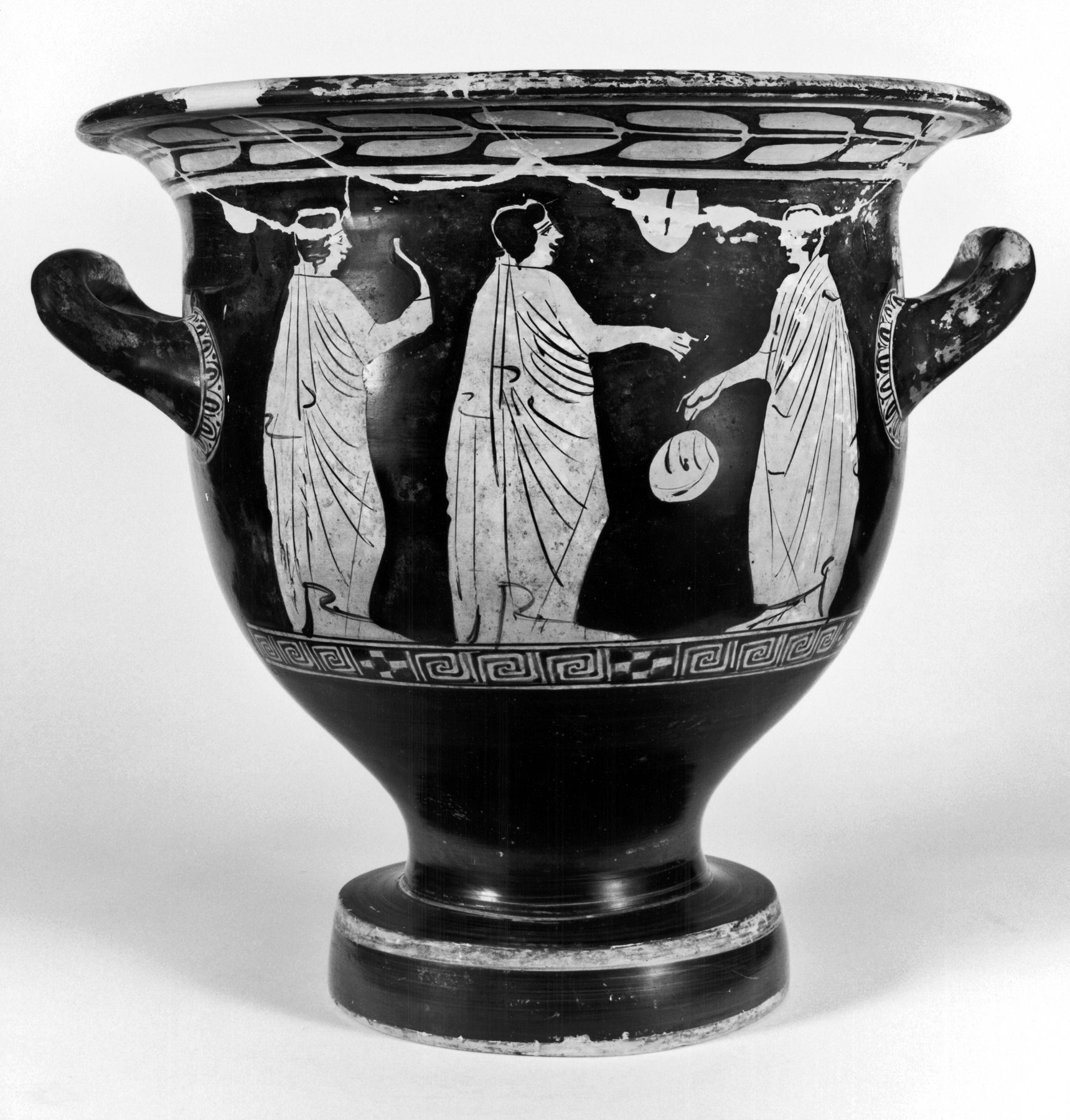 Bell Krater with Scenes of Eros and Standing Youth The Walters Art Museum