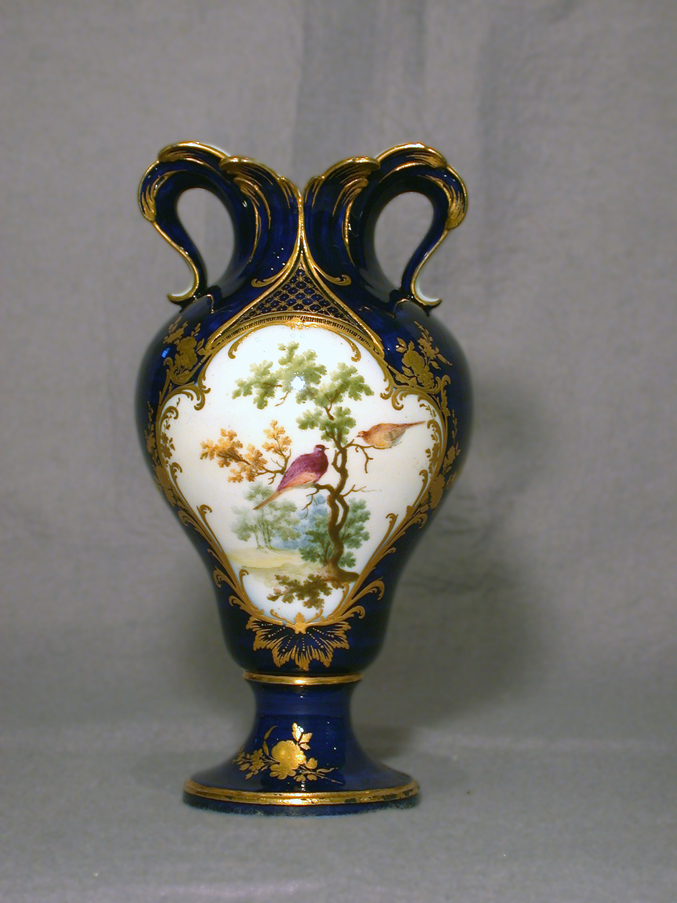 Image for Vase (Vase à oreilles)