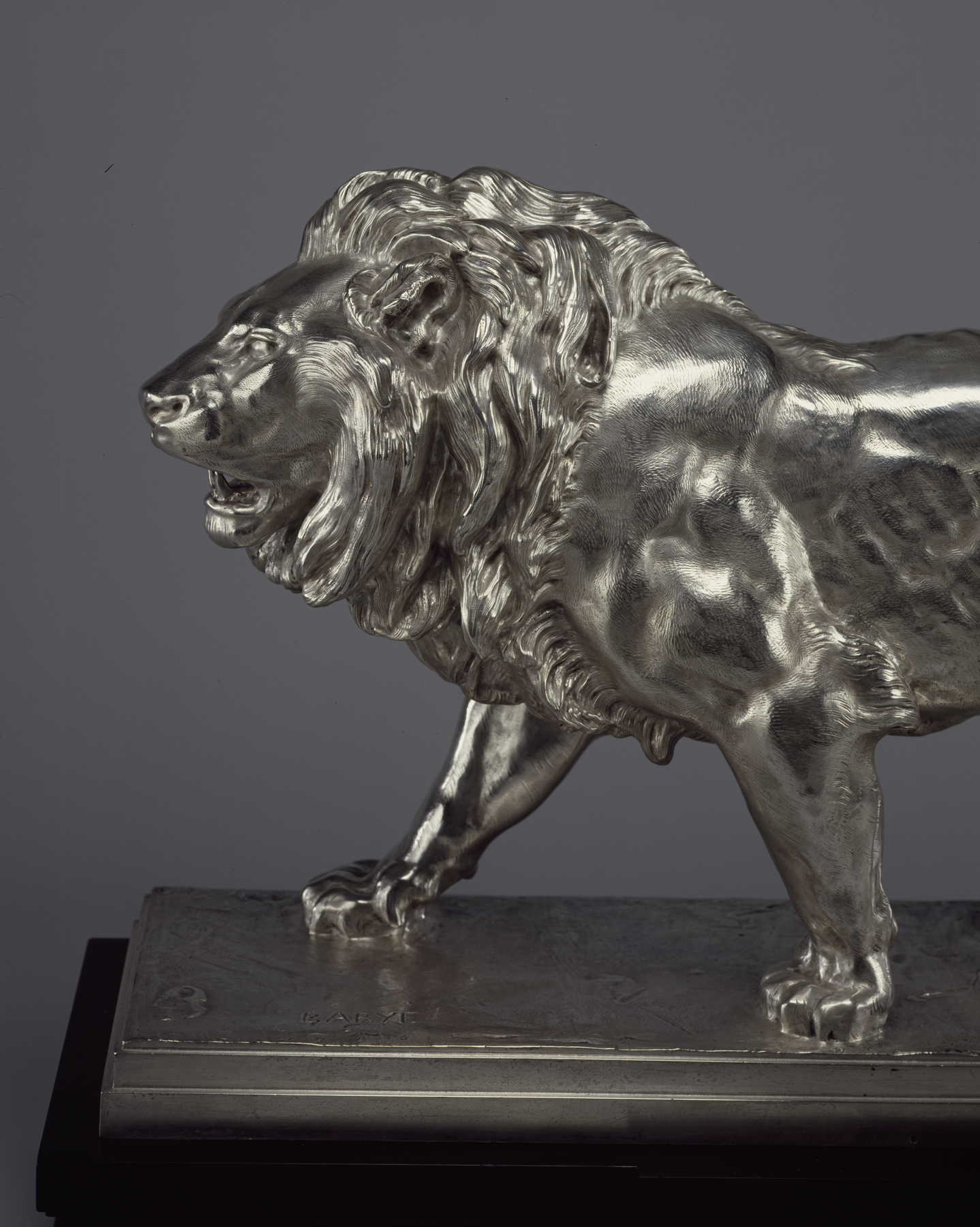 Image for Walking Lion (Racing Trophy)