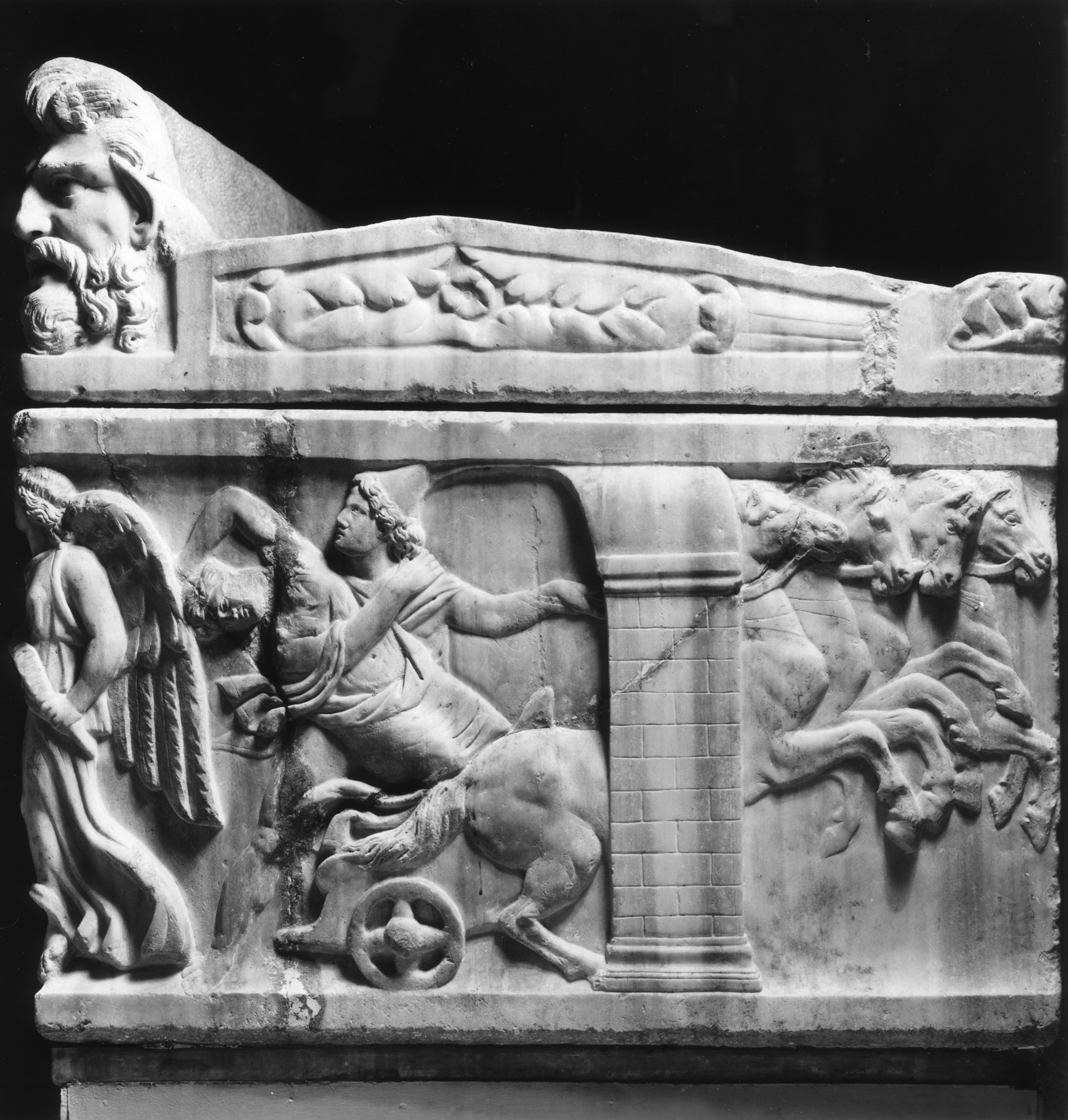 Image for Sarcophagus Depicting Castor and Pollux Seizing the Daughters of Leucippus