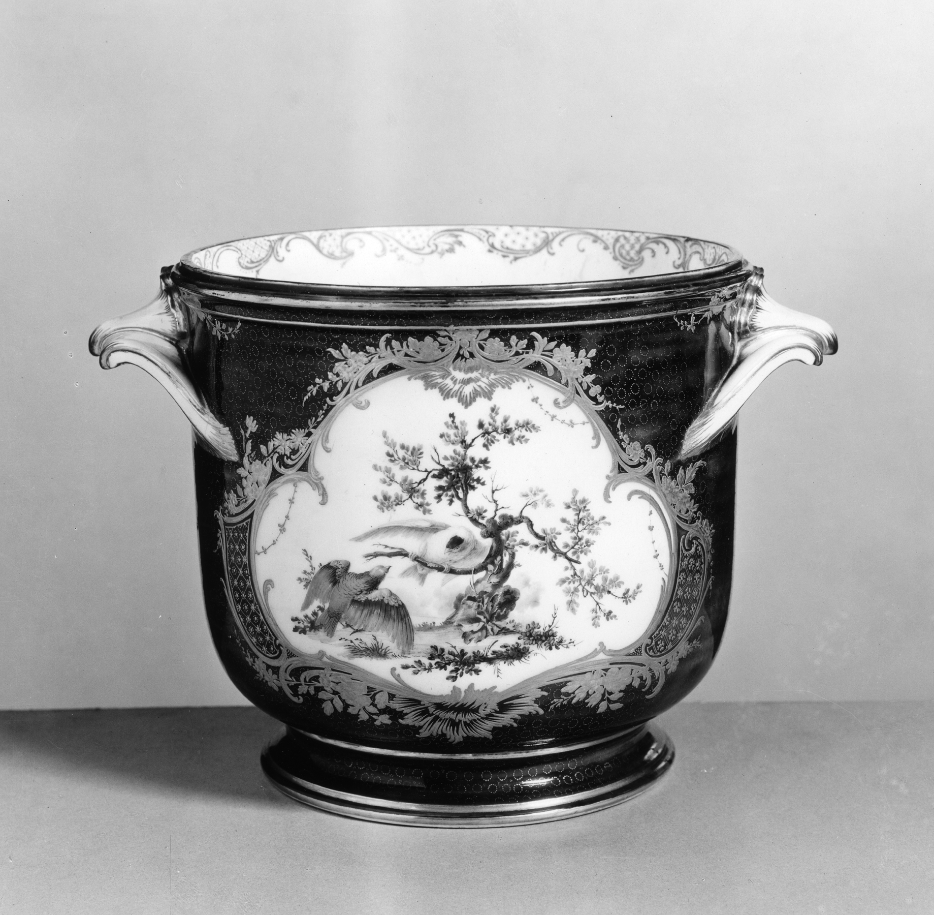 Image for Seau à Demi-Bouteille (Wine Cooler) with Birds and Foliage