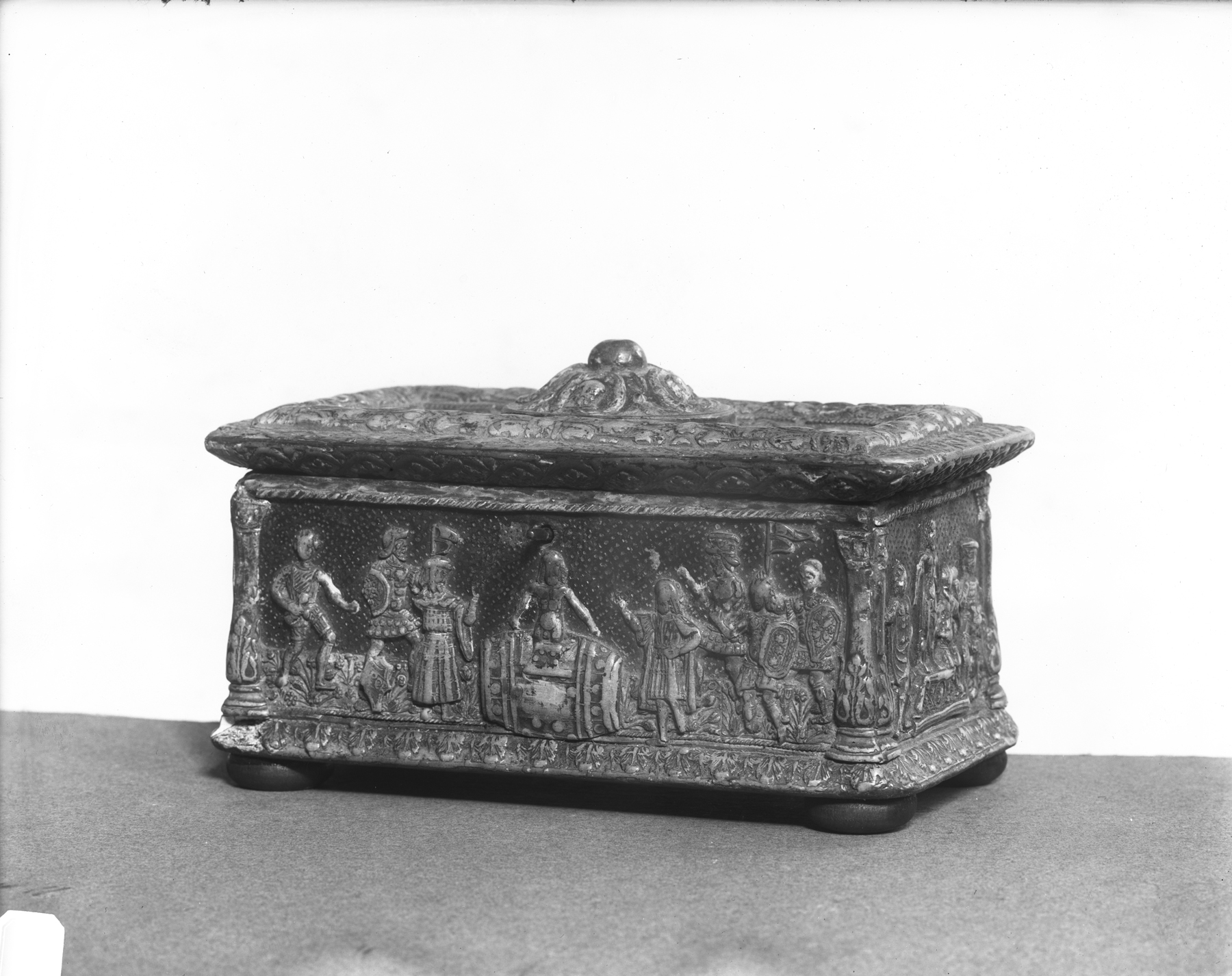 Image for Small Casket with Scenes from Roman History