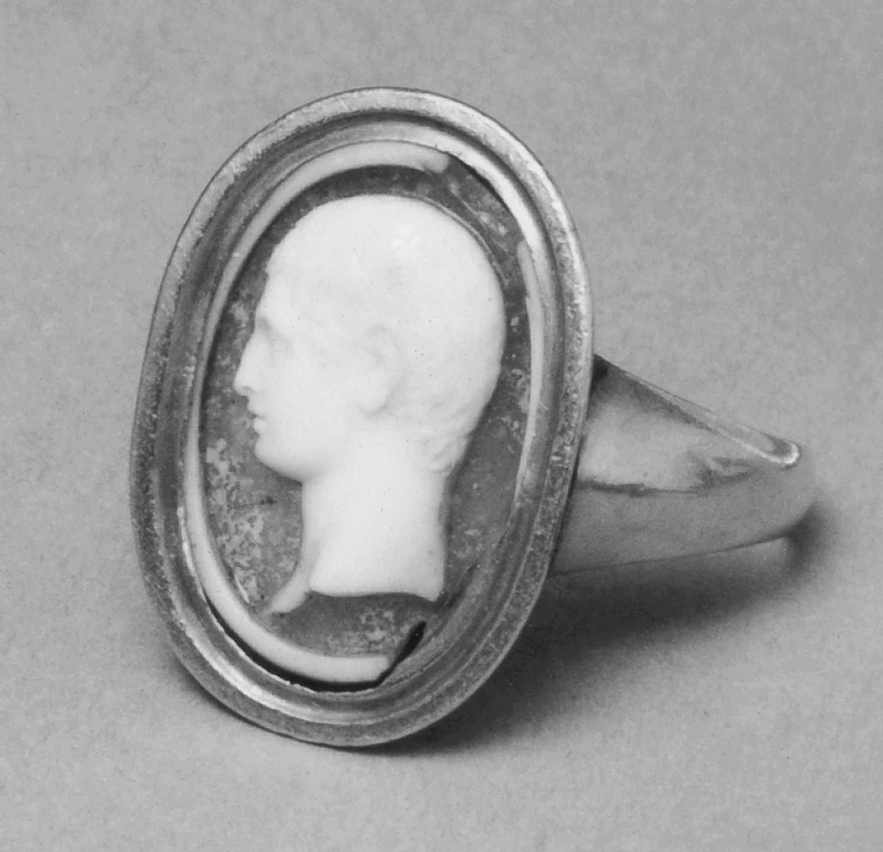 Image for Ring with Cameo of a Roman