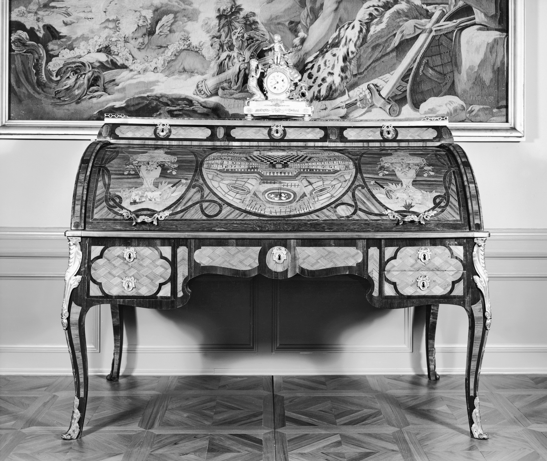 Image for Roll-Top Desk Depicting the Chateau of Saint Maur