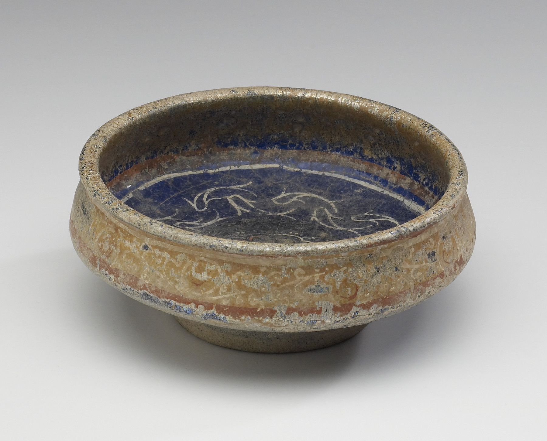 Image for Bowl with Rosette and Band of Fish