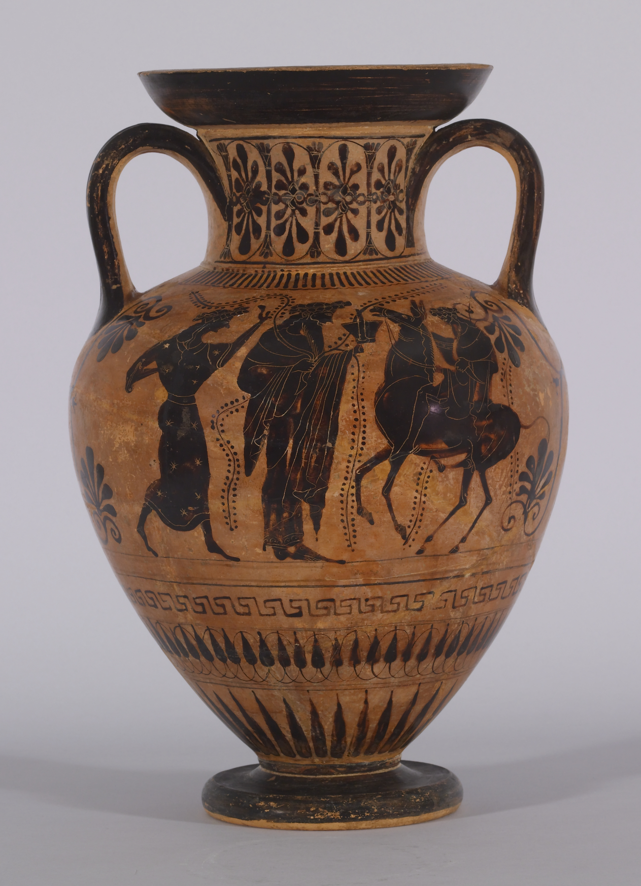 Image for Neck Amphora with Herakles and Apollo Fighting Over the Delphic Tripod