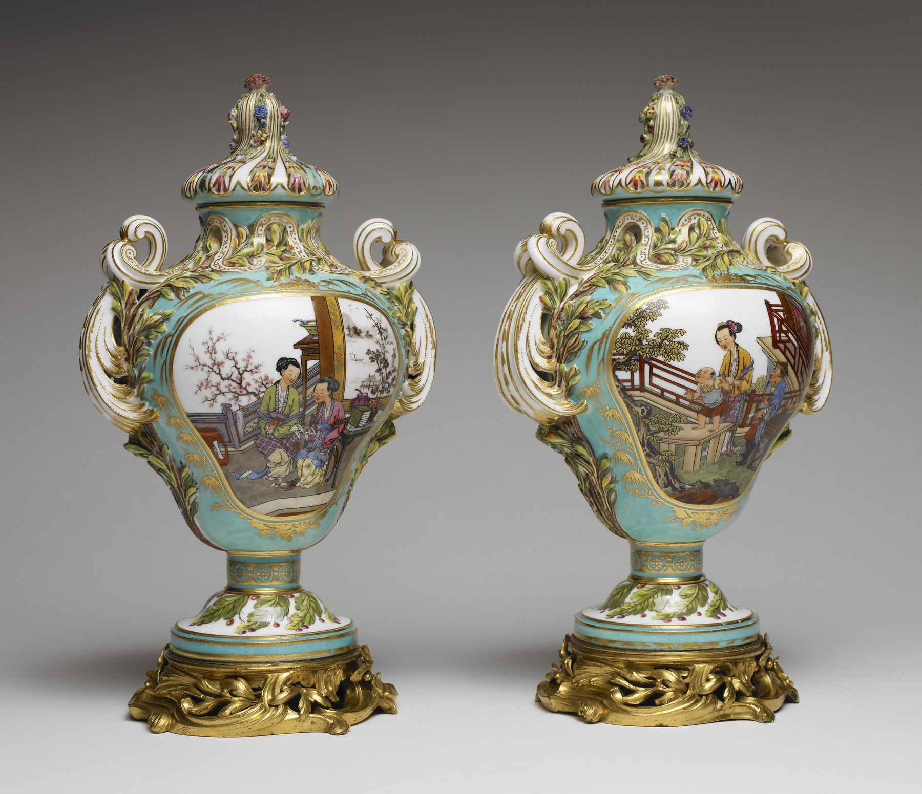 Image for One of a Pair of Potpourri Vases (Vase pot pourri feuilles de mirte)