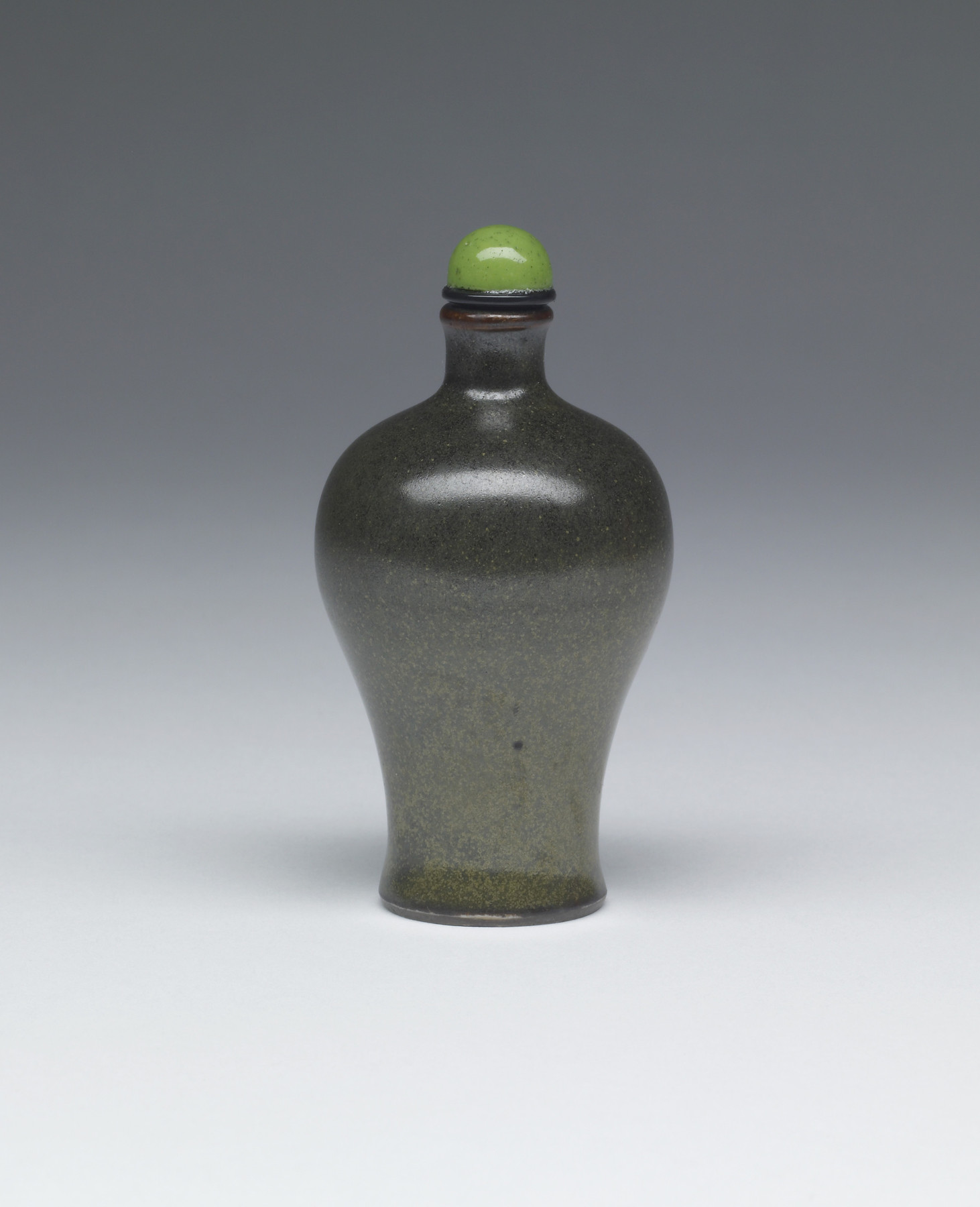 Image for Snuff Bottle in the Form of a Miniature Vase