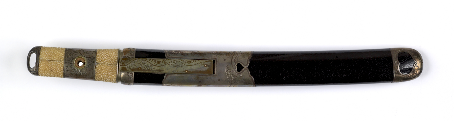 Image for Dagger (aikuchi) with silver mounts of crashing waves (includes 51.1162.1-51.1162.4)