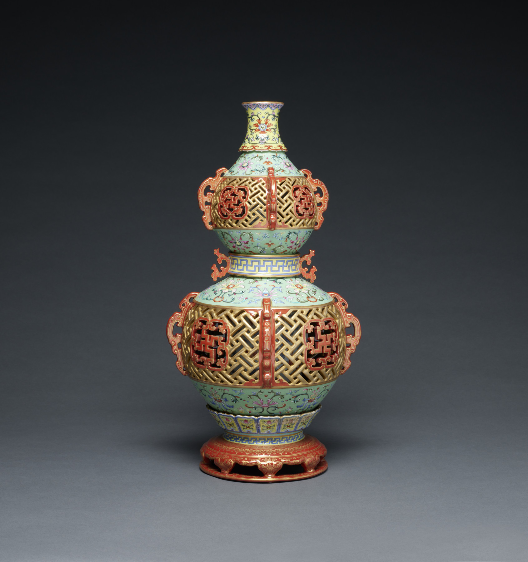 Image for Revolving Gourd-Shaped Vase