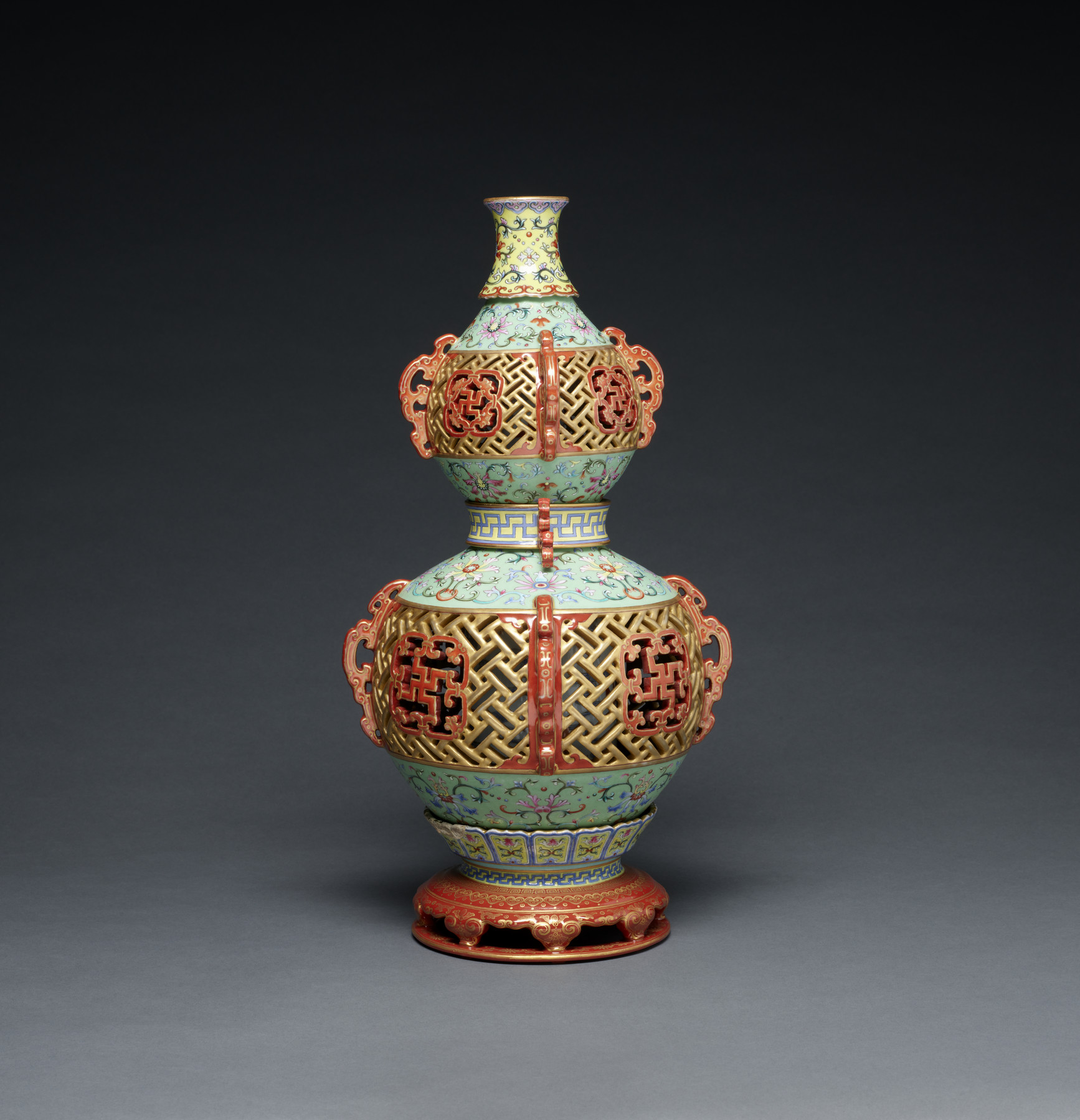 Image for Revolving Gourd-Shaped Vase