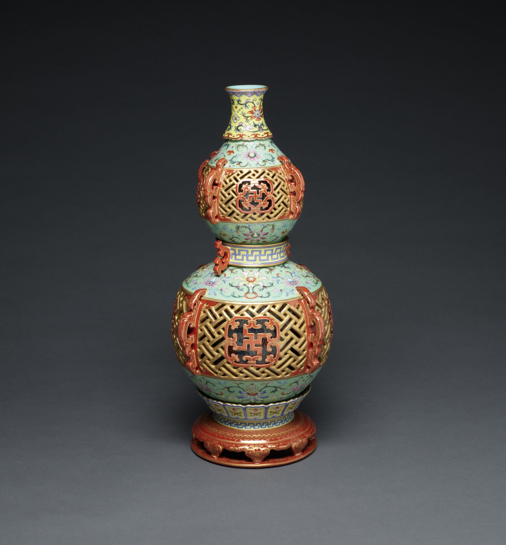 Image for Revolving Gourd-Shaped Vase