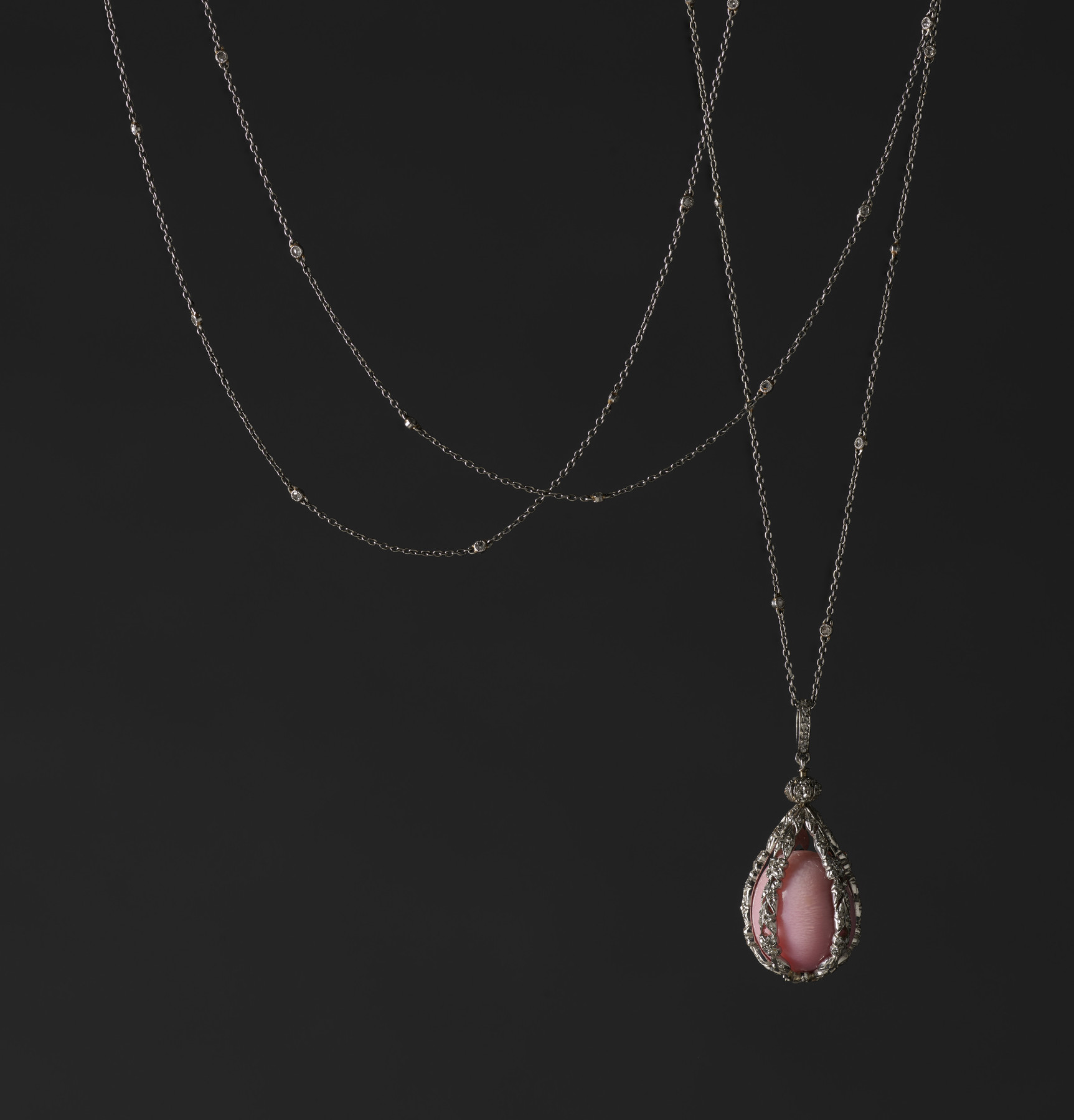 Image for Sautoir with Pearl Pendant