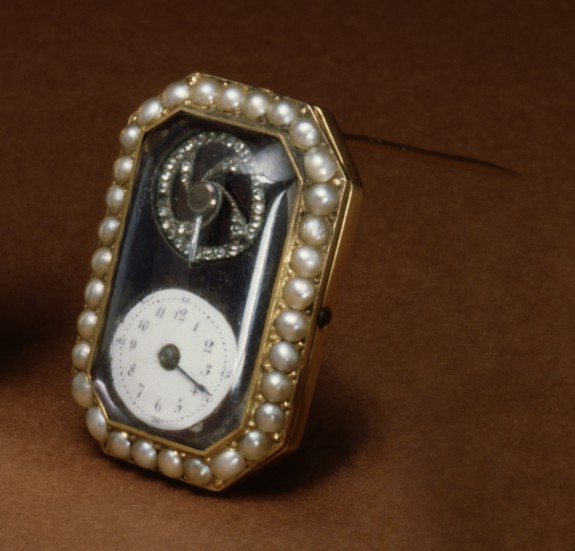 Brooch Watch 58.53 The Walters Art Museum
