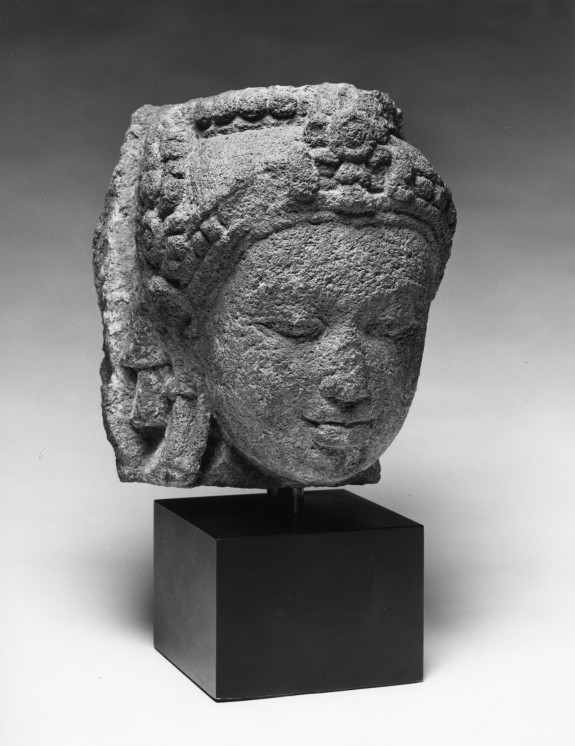 Fragmentary Head of Bodhisattva