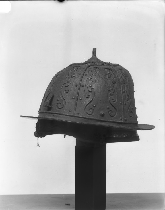 Kabuto (helmet) with floral and scroll designs