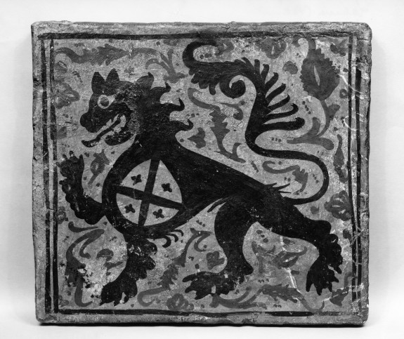 Ceiling tile (socarrat) with heraldic lion with shield