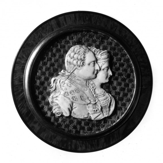 Snuffbox with Louis XVI and Marie-Antoinette
