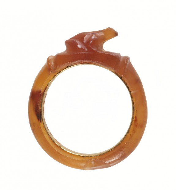 Finger Ring with a Frog