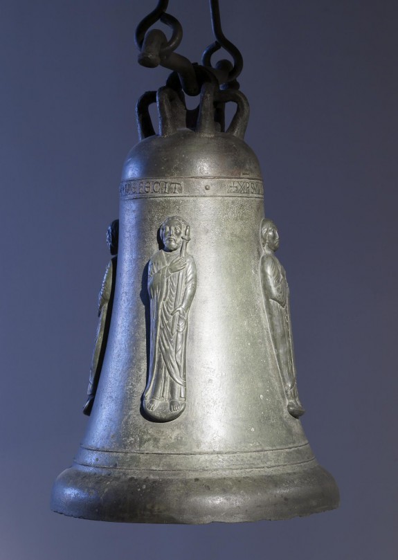 Bell with Apostles