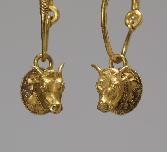Pair of Earrings with Cow Heads